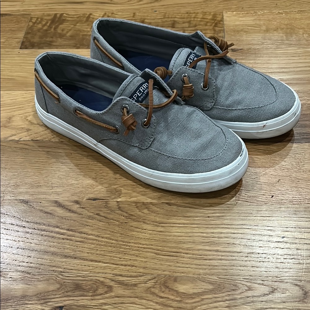Sperry women’s Gray Casual Shoes size 8